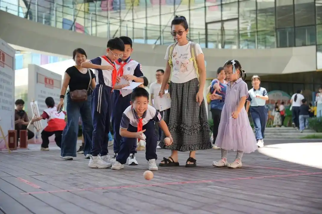 粤港澳大湾区（广州）青少年交流周活动启动