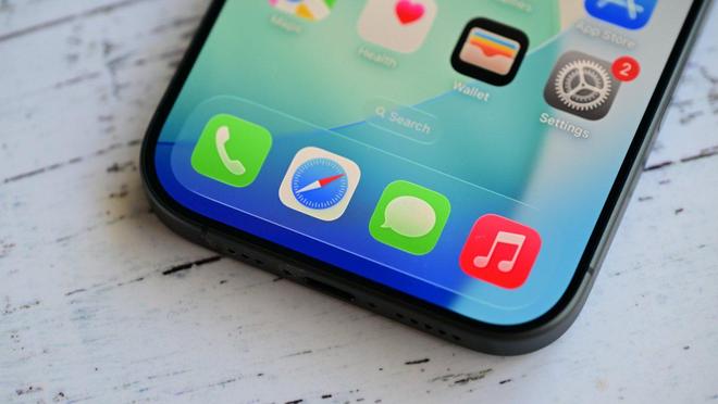 消息称 iPhone 17 标准版紧急增产，苹果要求日产量提高 40%