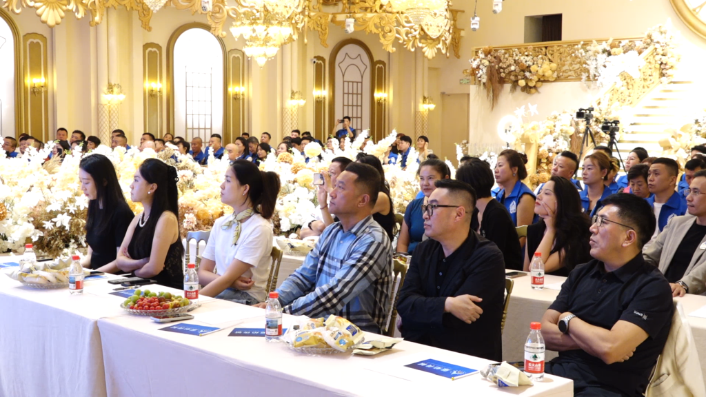 蓝焰传城点燃健康中国·公益助力新篇章