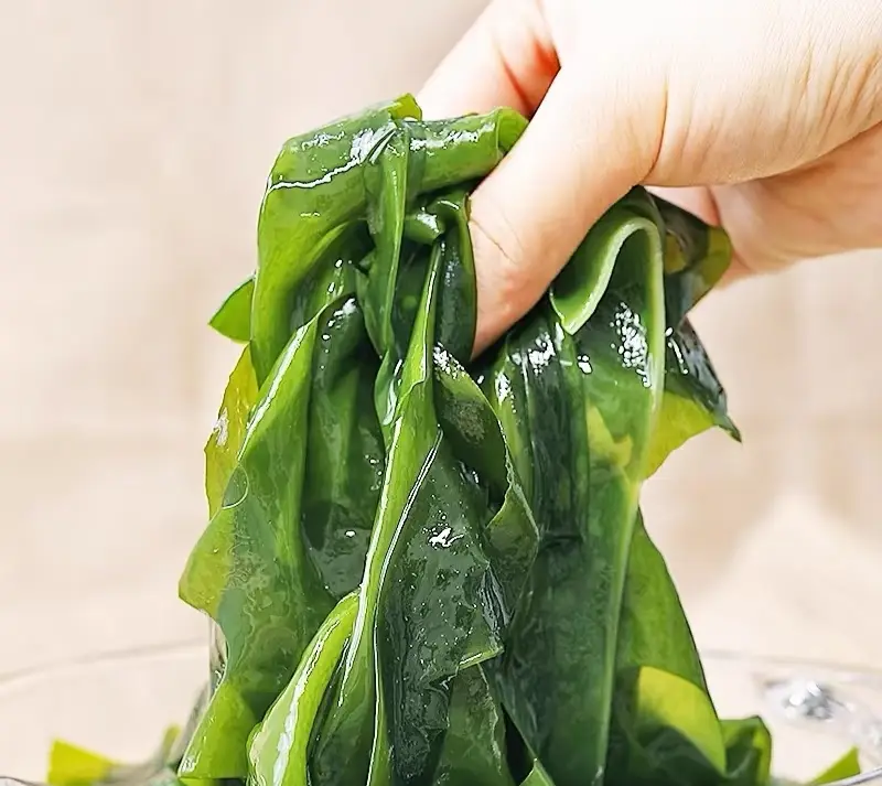 常吃海带、紫菜能补碘护甲状腺？过量反而会 “害” 它 