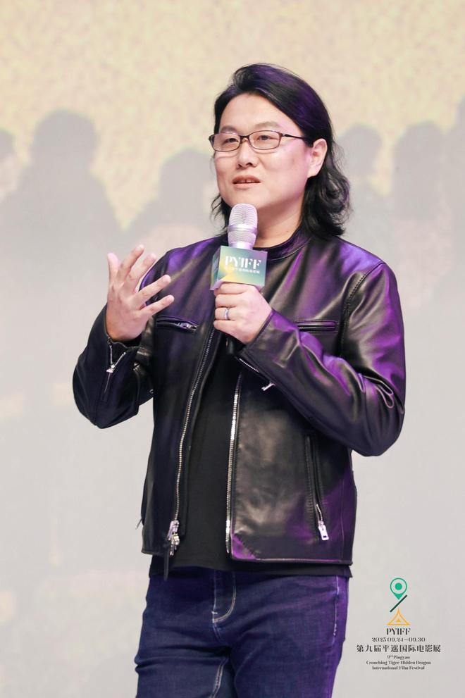 《狂野时代》平遥首映:毕赣走出贵州,“回到”电影世纪