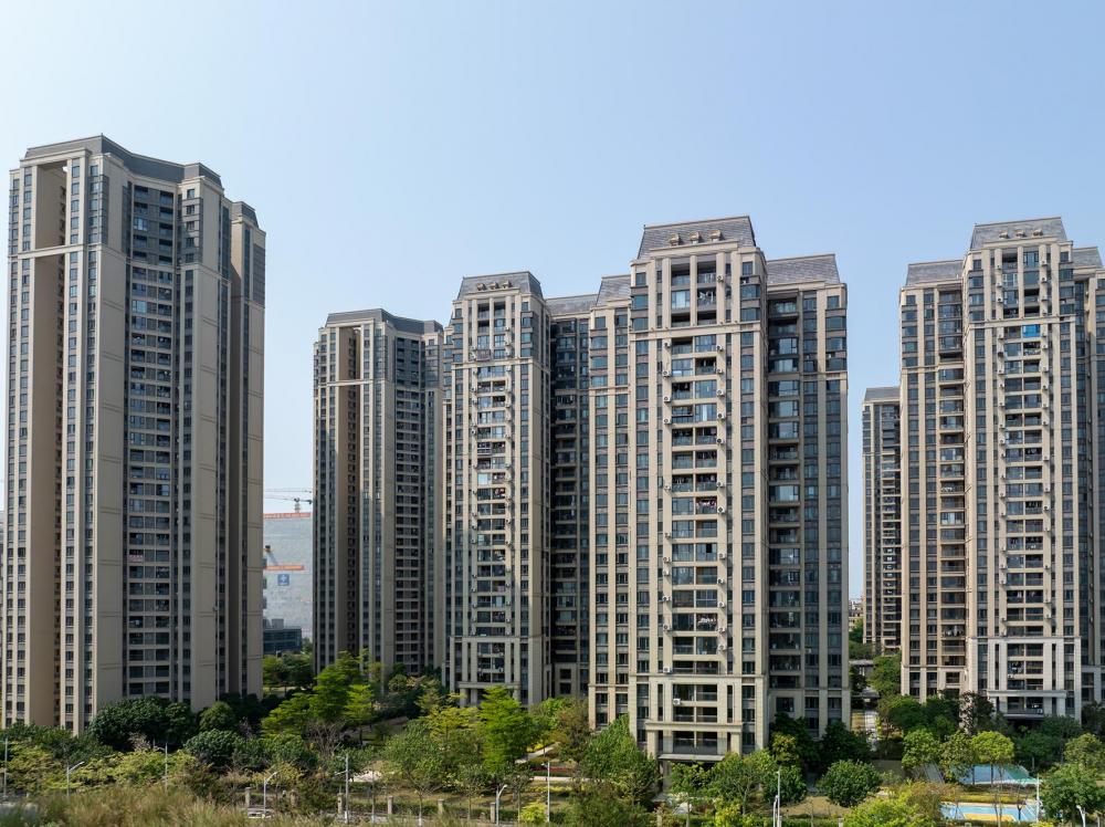 广州楼市国庆火热：认购激增394% 有楼盘日均成交超亿元