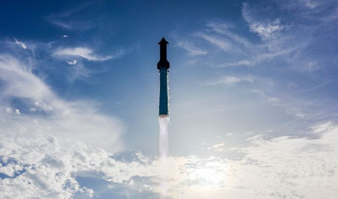 马斯克"怒喷"后,SpaceX官方详述:星舰将如何把人类永久送回月球