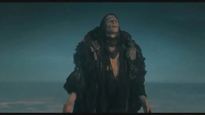 顶级IP上线,Netflix这部R级新作太刺激了