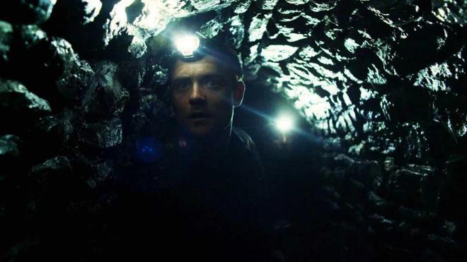 10部最佳带有黑暗反转的英国电影