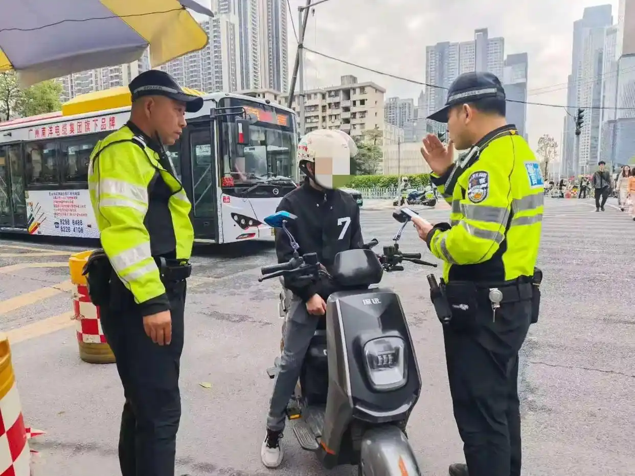 1月1日起，广州市持续严查电动自行车交通违法