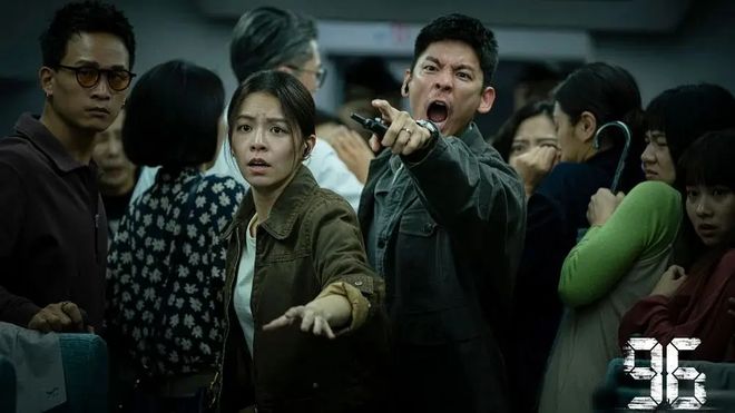 片单上新丨好莱坞喜剧《新狂蟒之灾》开画 “牛马故事”银幕上映
