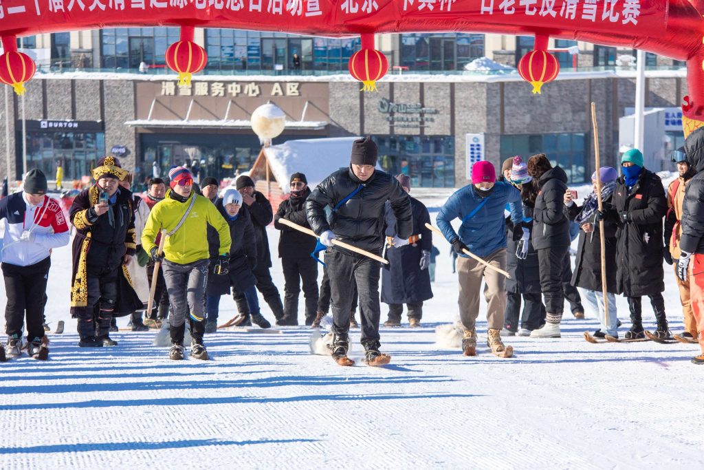 阿勒泰第二十届人类滑雪起源地纪念日活动成功举办