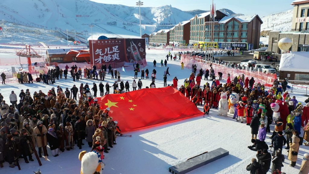 阿勒泰第二十届人类滑雪起源地纪念日活动成功举办