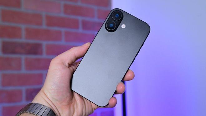 苹果iPhone 18标准版前瞻:A20芯片、12GB内存、三星传感器