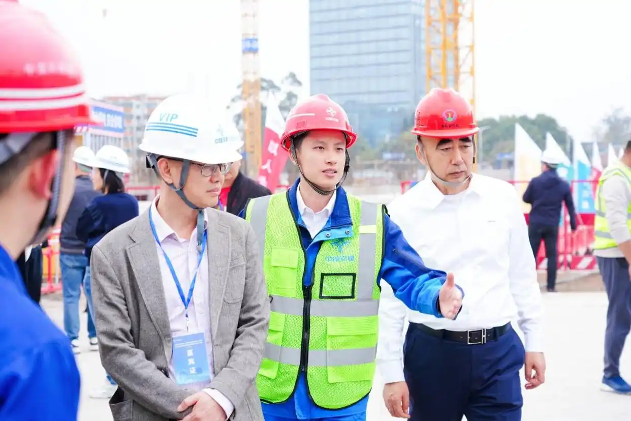 广州珠江村旧改项目成功举行建筑垃圾资源化利用现场观摩会