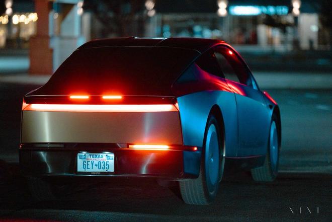 特斯拉Robotaxi战略揭秘：双座Cybercab主攻90%出行场景