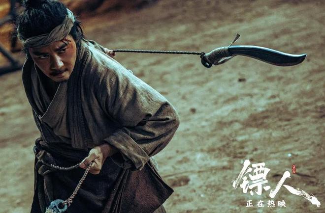 满屏黄沙遮不住骨子里的江湖！《镖人》真正意义在还未到达的长安
