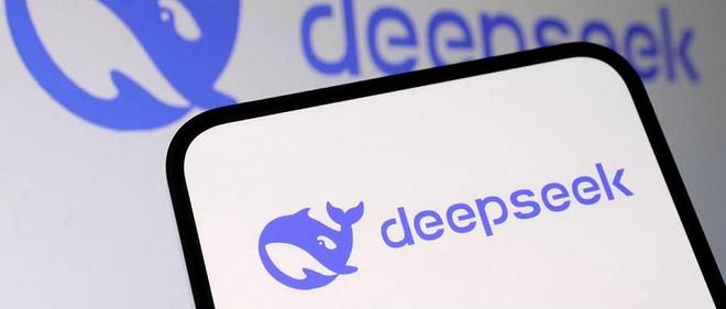 DeepSeek发布下一代技术！北大实习生立功