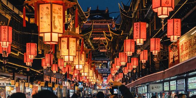 重估一张电影票的价值：一张几十元电影票，撬动数千亿消费价值