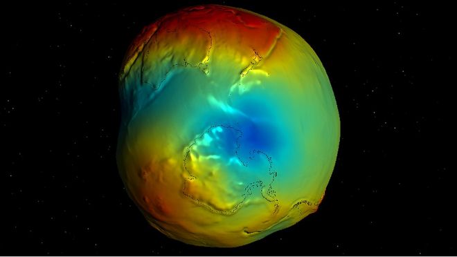 地球重力在南极凹陷：研究发现冰原下藏着存在7000万年的重力空洞