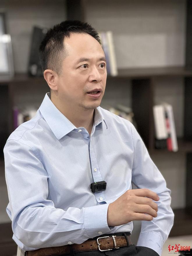 “龙虾”火上两会:姚劲波称员工开通约1000只“龙虾”,周鸿祎曾称其商业上还不够成熟