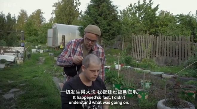 他在俄罗斯偷偷拍了一部电影