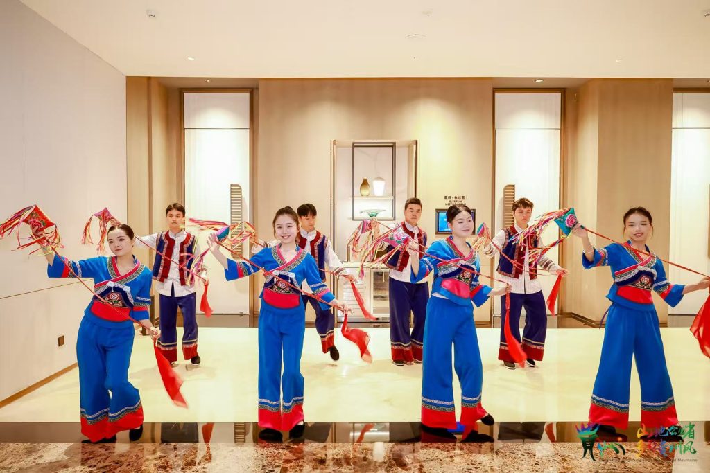 聚力贵州旅居 共享多彩生活——2026年贵州省旅居产业粤港澳大湾区(深圳)招商洽谈活动在深举行