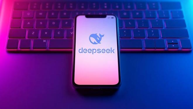 对标Claude Code！DeepSeek新业务招人了
