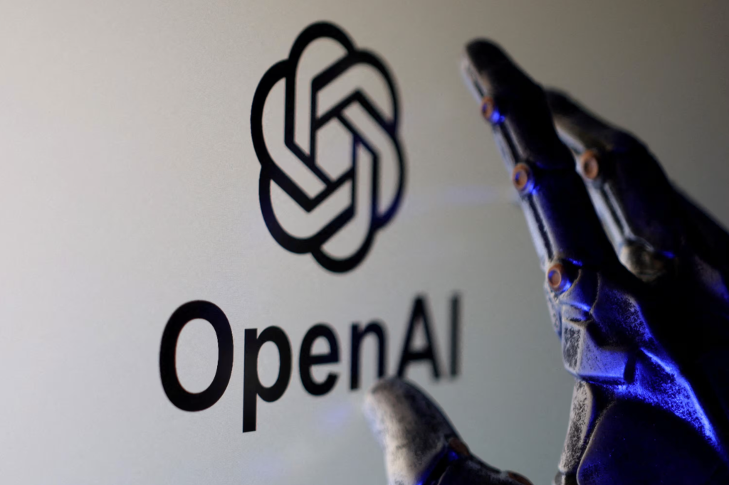 OpenAI营收主管半年跑近400家企业，企业收入已占四成