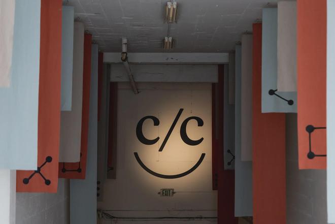 深夜突发!OpenAI还在准备,Anthropic抢先秘密递交招股书,估值万亿美元
