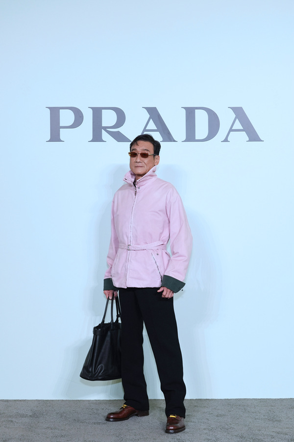 1781164617326396.jpg Prada深圳湾万象城全新精品店璀璨揭幕