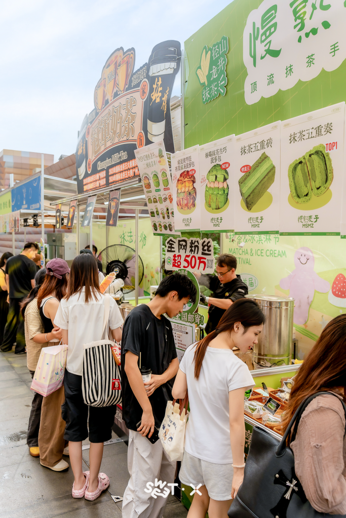 太热闹!深圳大悦城一周年庆放大招,HELLO KITTY夏日甜心派对深圳首展来袭!17城网红甜品空降宝安!