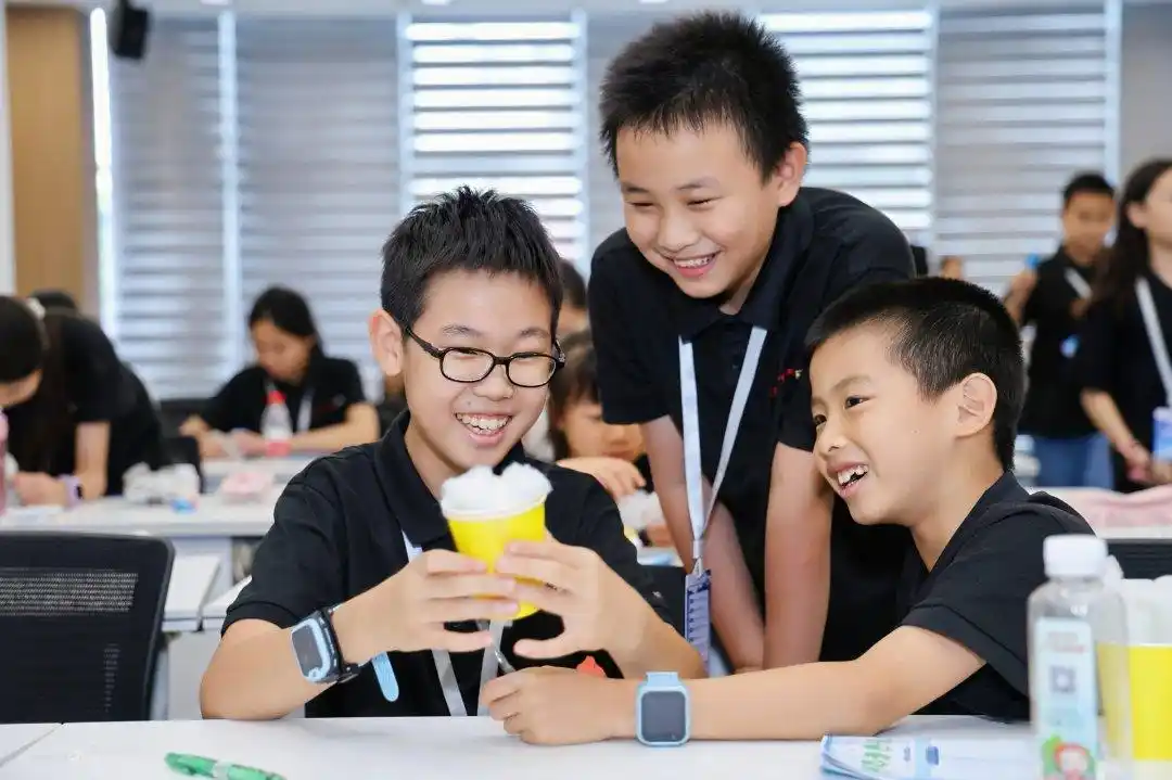 走出课堂，广州少年变身“未来社区设计师”