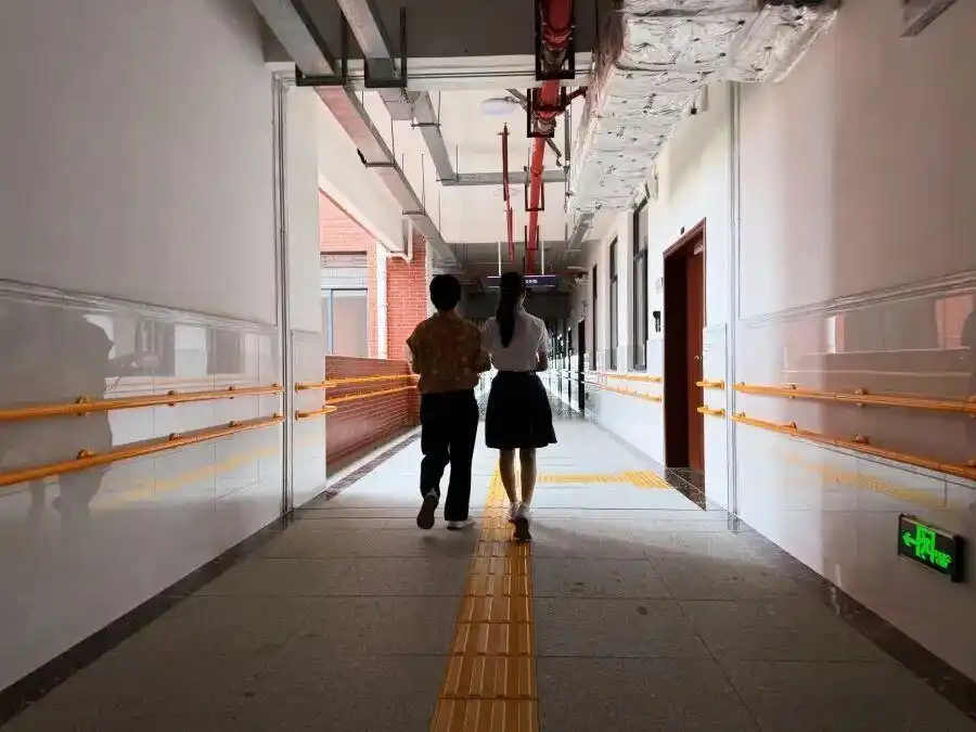 广州全盲女孩，获国家级奖学金