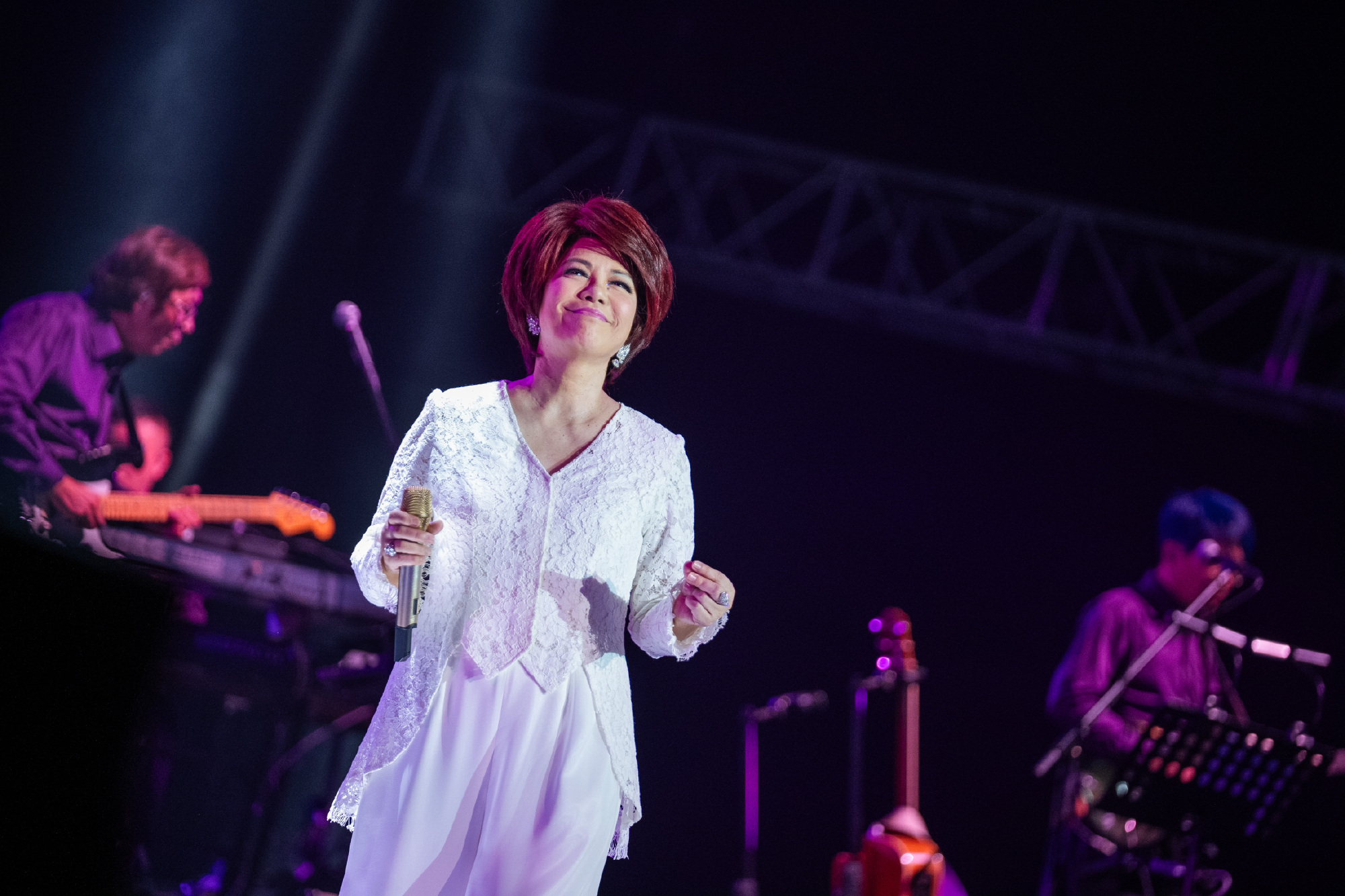蔡琴广州告别演唱会10月上演 最难忘羊城歌迷感动横幅