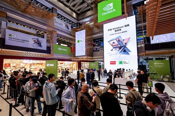 英伟达RTX Spark PC首销火爆：开启Windows PC新序章